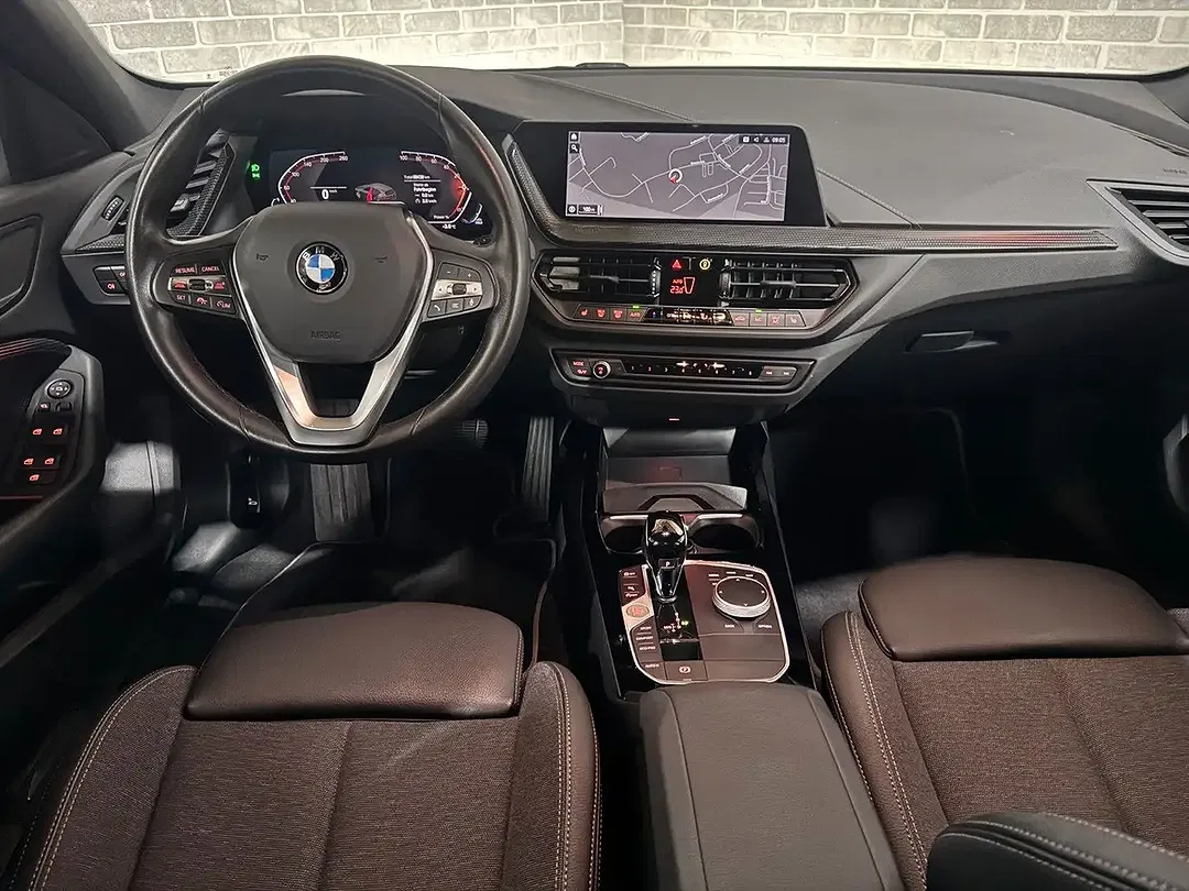 BMW 118 - Thumbnail 10