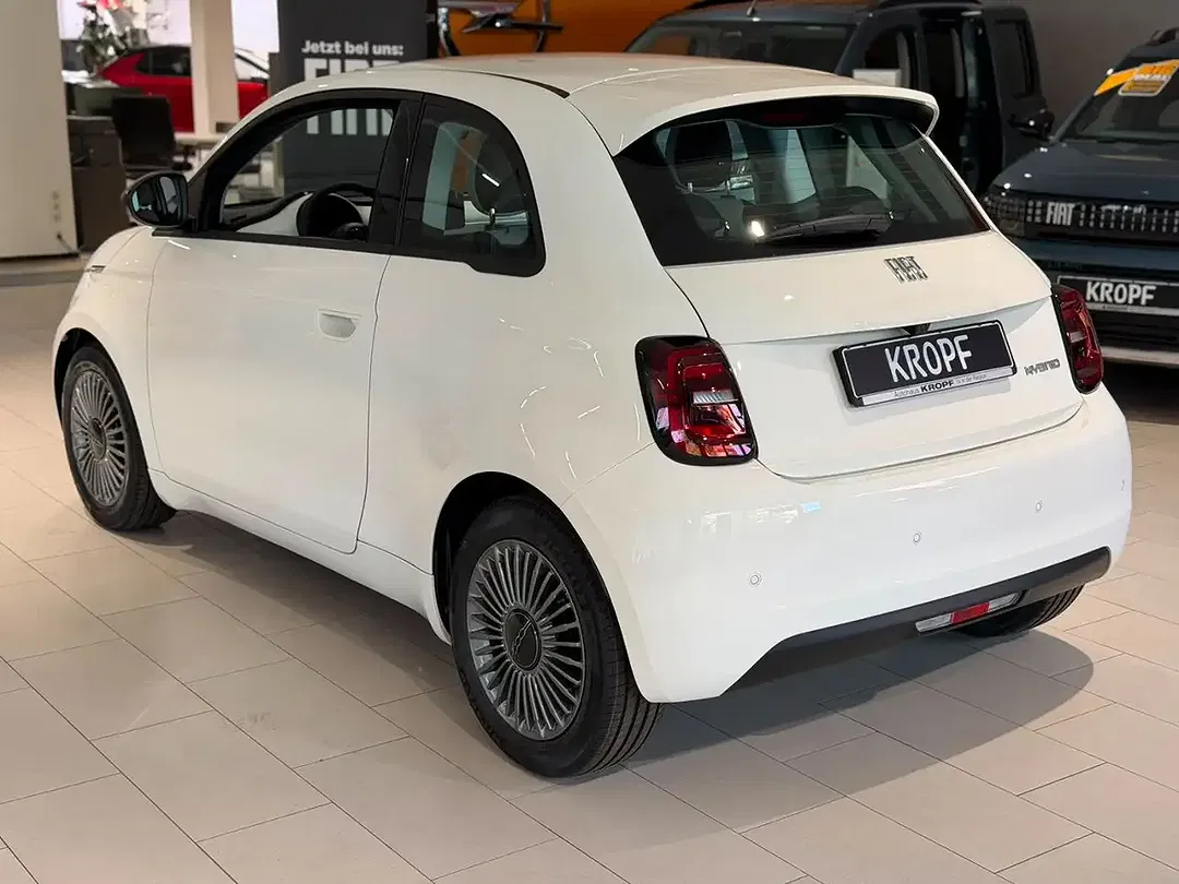 Fiat 500 - Thumbnail 3