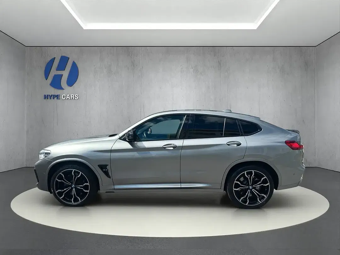 BMW X4 M - Thumbnail 6