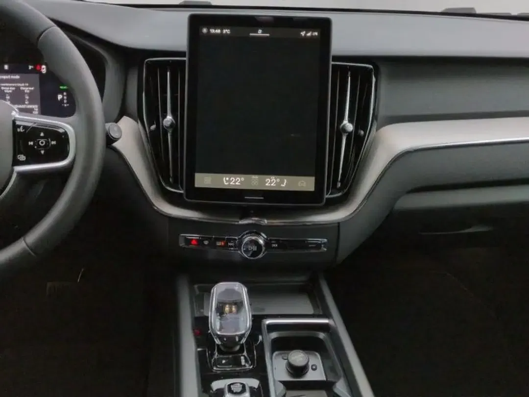 Volvo XC60 - Thumbnail 11