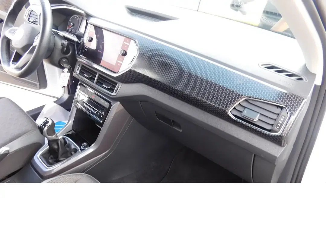 Volkswagen T-Cross - Thumbnail 9