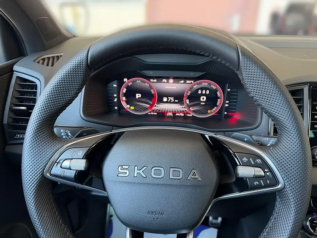 Skoda Karoq - Thumbnail 15
