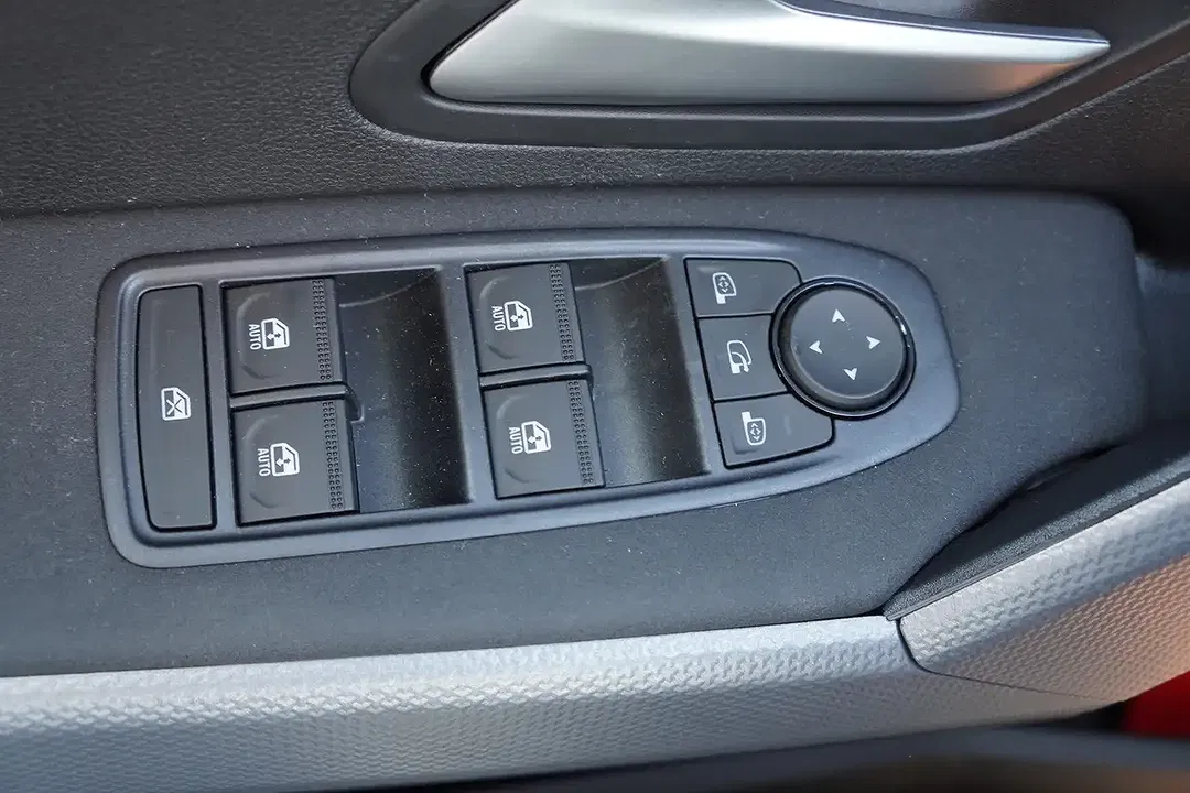 Dacia Duster - Thumbnail 14