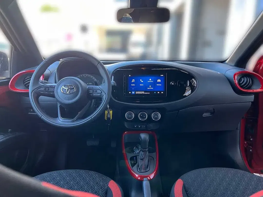 Toyota Aygo X - Thumbnail 8