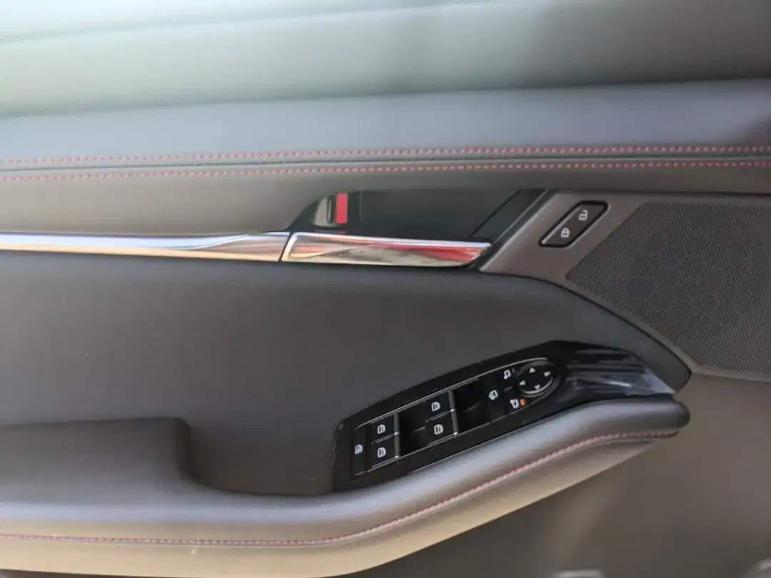 Mazda 3 - Thumbnail 12