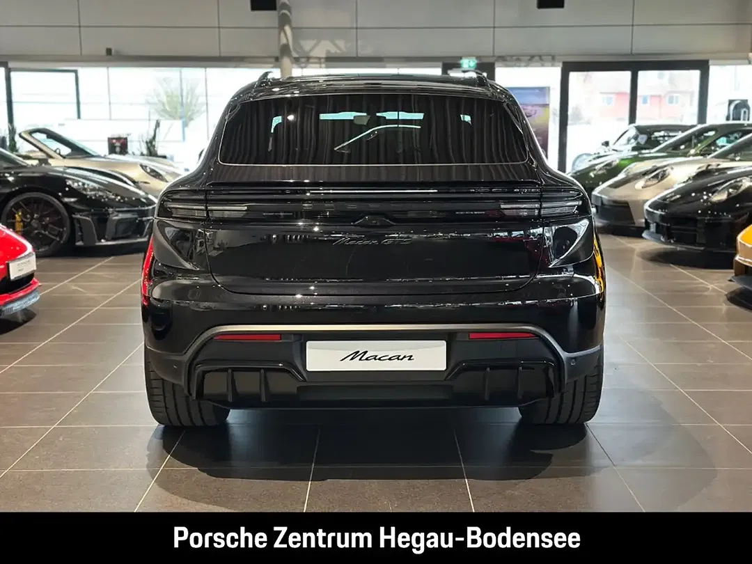 Porsche Macan - Thumbnail 12