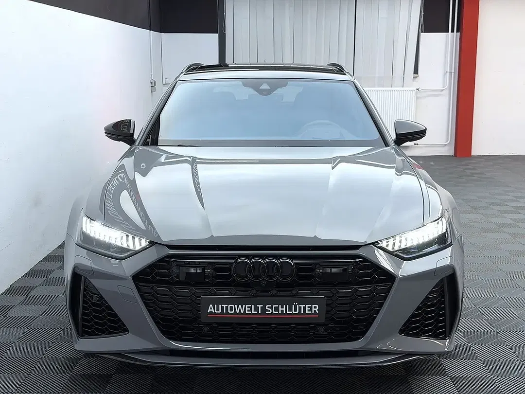 Audi RS6 - Thumbnail 8