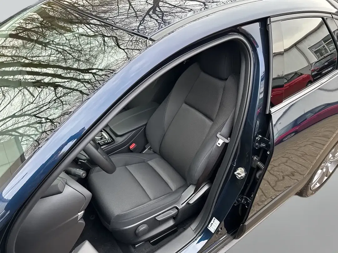 Mazda CX-30 - Thumbnail 6