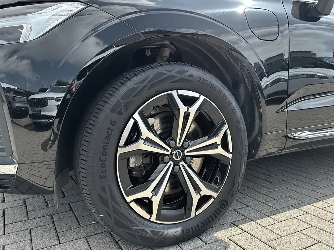 Volvo XC60 - Thumbnail 5