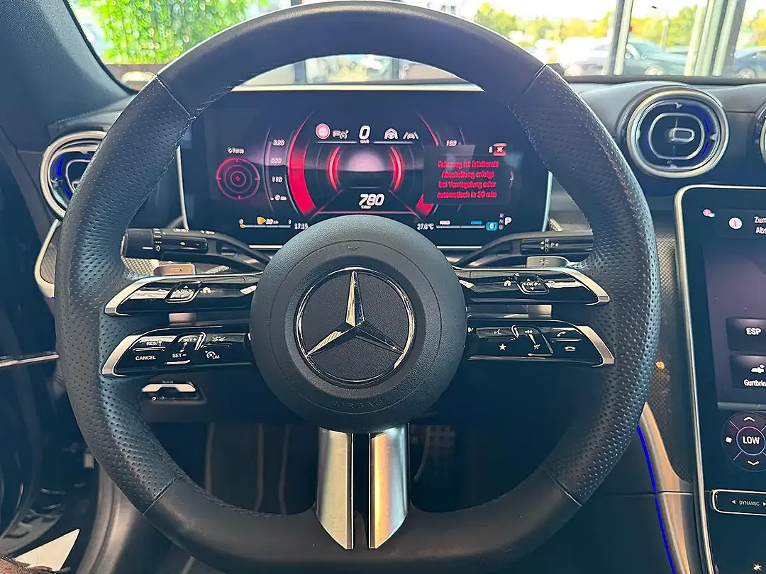 Mercedes-Benz CLE 200 - Thumbnail 8