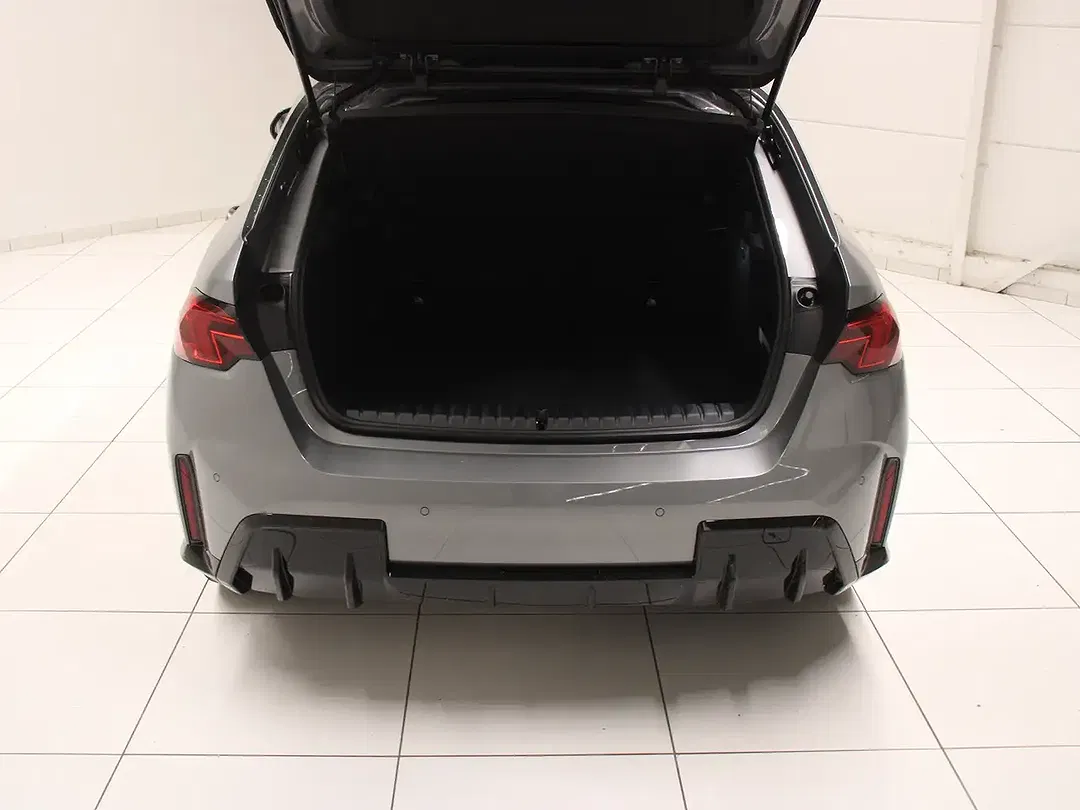 BMW 118 - Thumbnail 12