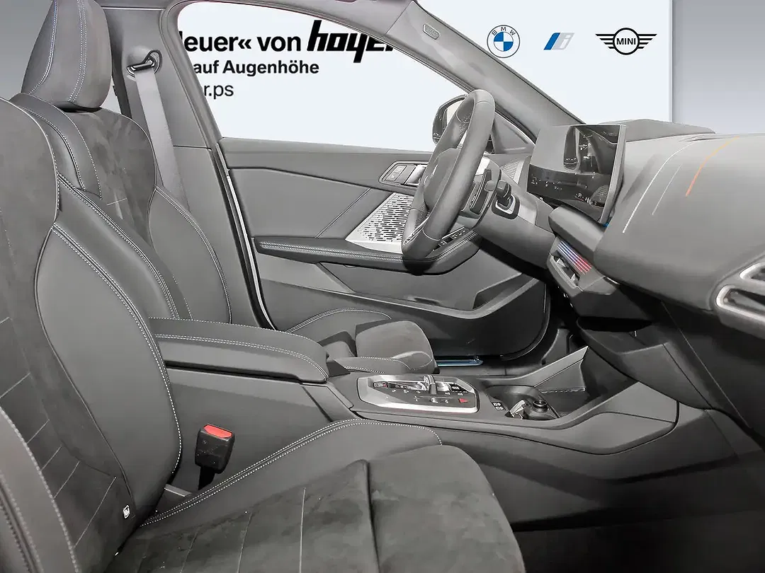 BMW 118 - Thumbnail 6