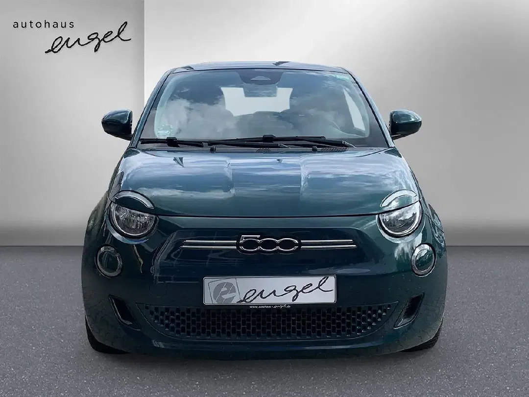 Fiat 500e - Thumbnail 2