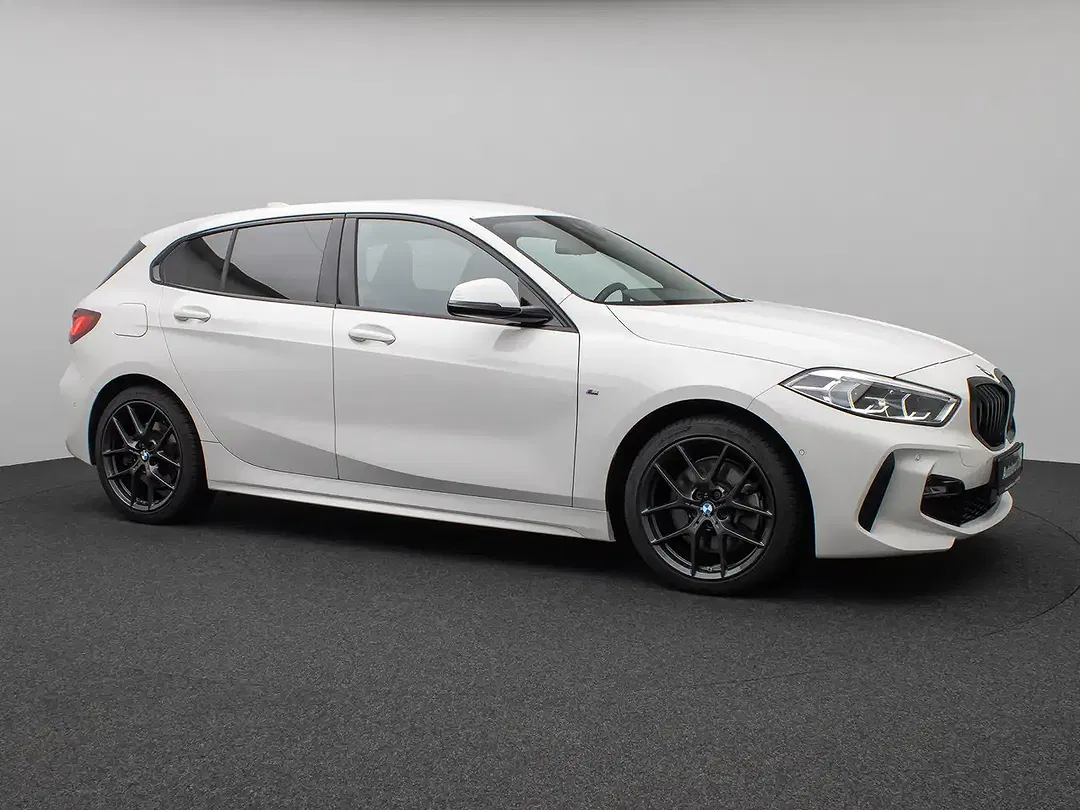 BMW 120 - Thumbnail 3