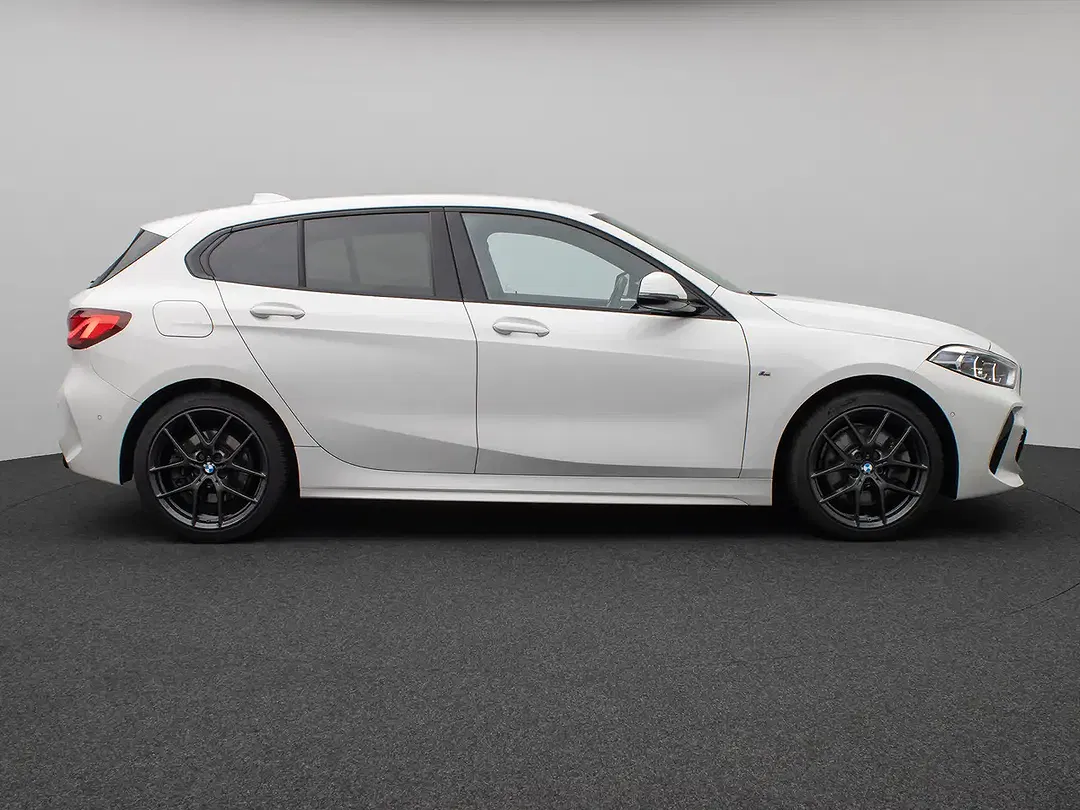 BMW 120 - Thumbnail 4