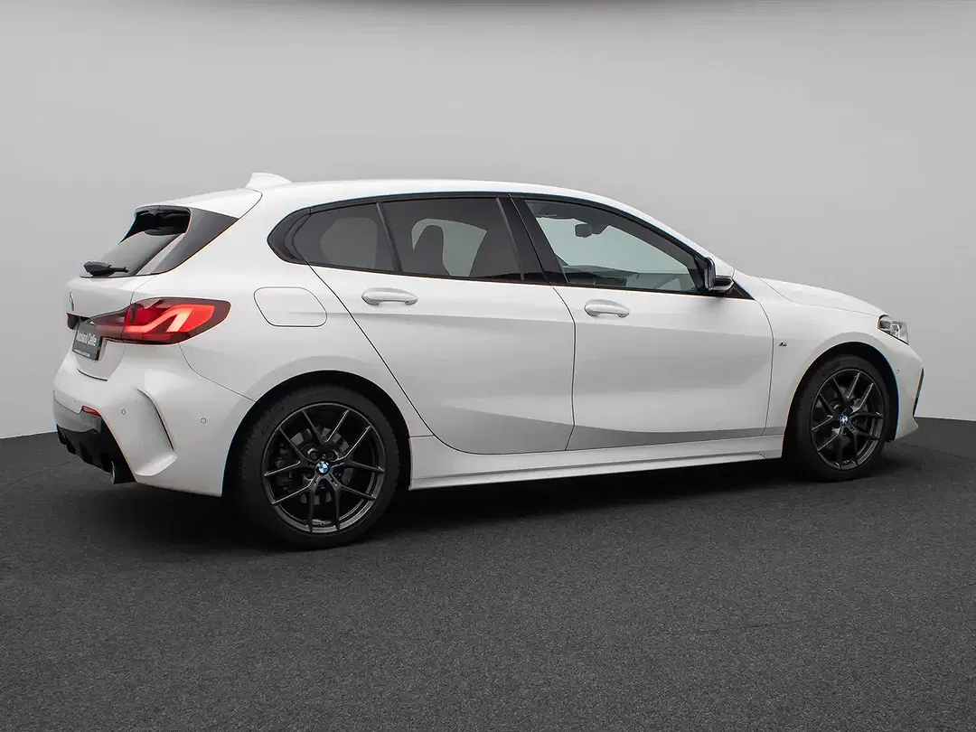 BMW 120 - Thumbnail 5