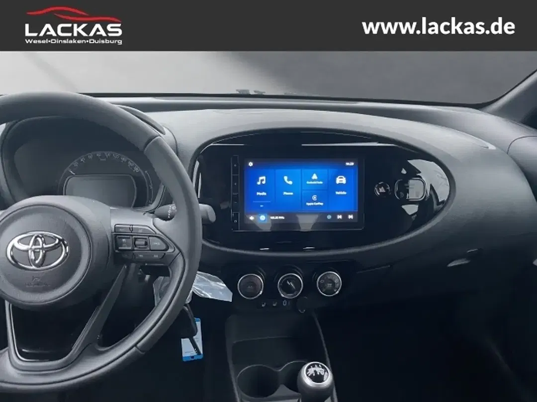 Toyota Aygo X - Thumbnail 10