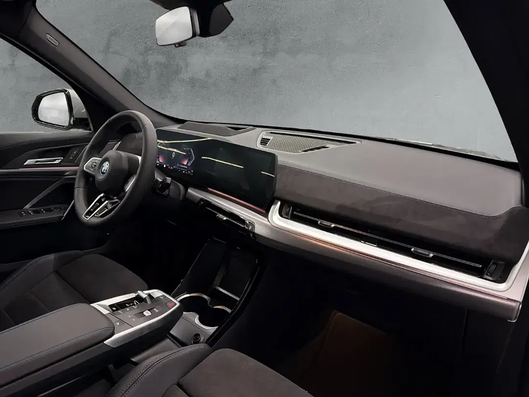 BMW X1 - Thumbnail 12