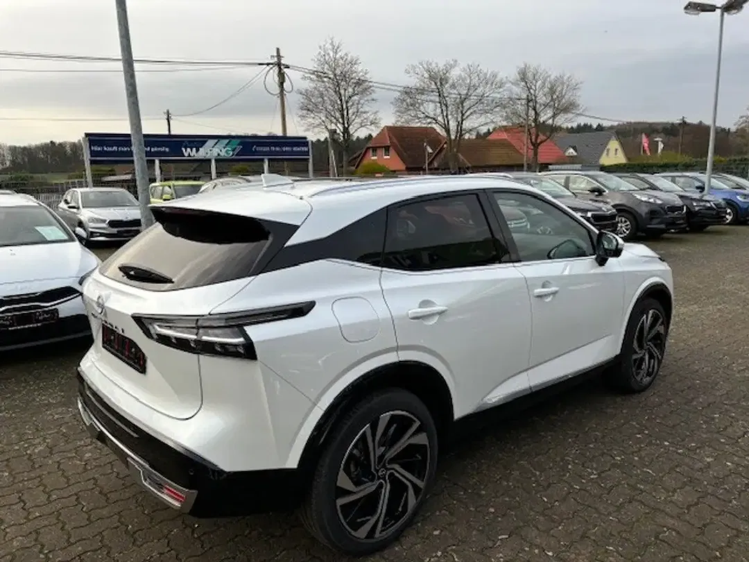 Nissan Qashqai - Thumbnail 3