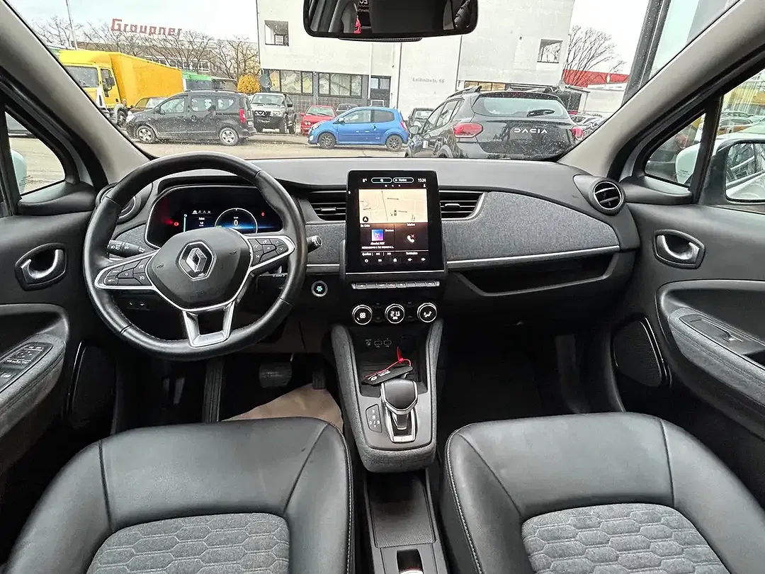 Renault ZOE - Thumbnail 9