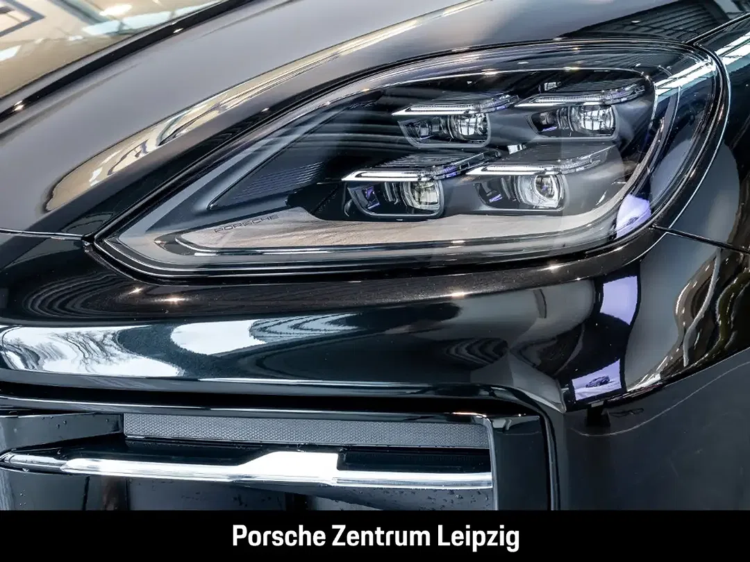 Porsche Cayenne - Thumbnail 8