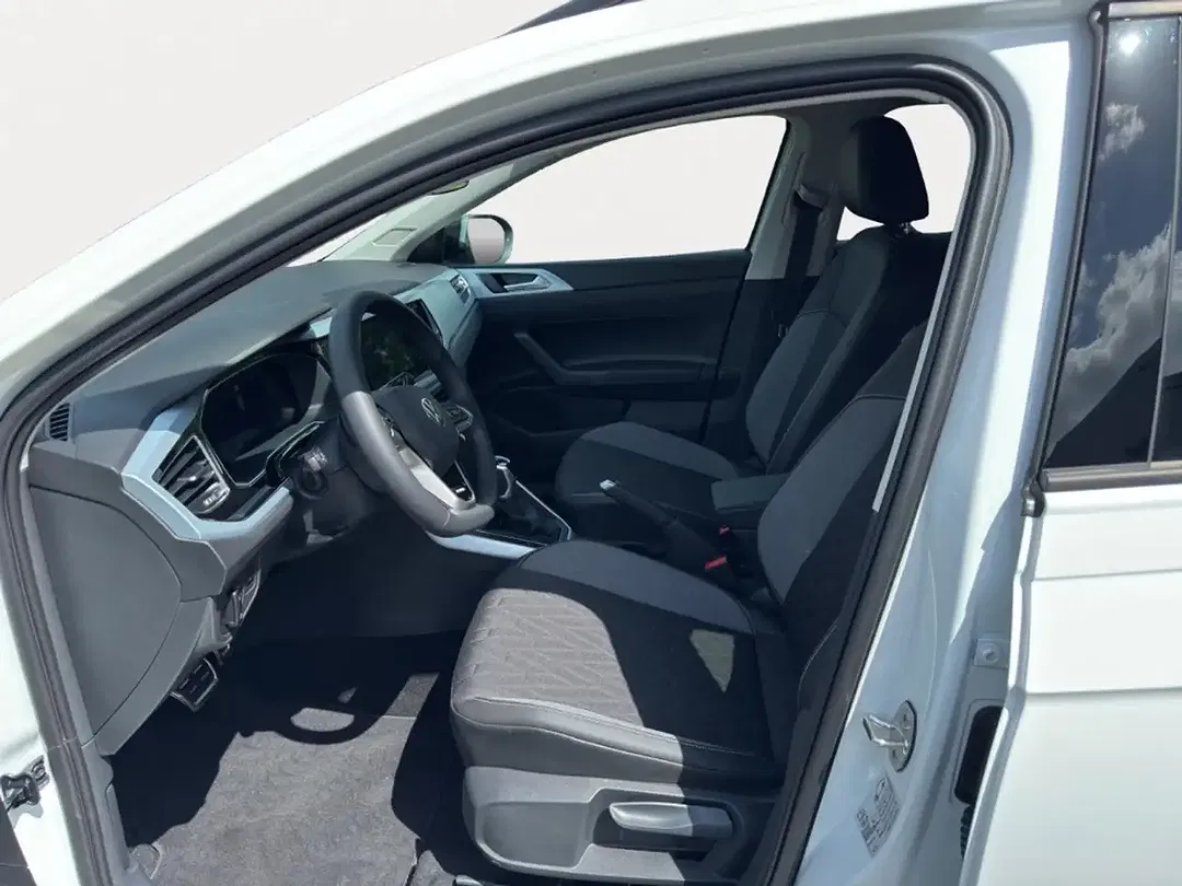 Volkswagen Taigo - Thumbnail 7