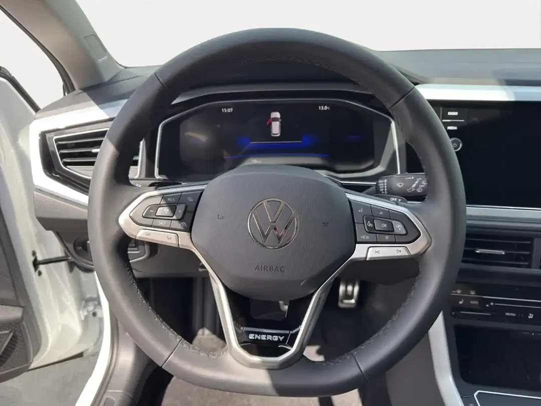 Volkswagen Taigo - Thumbnail 8