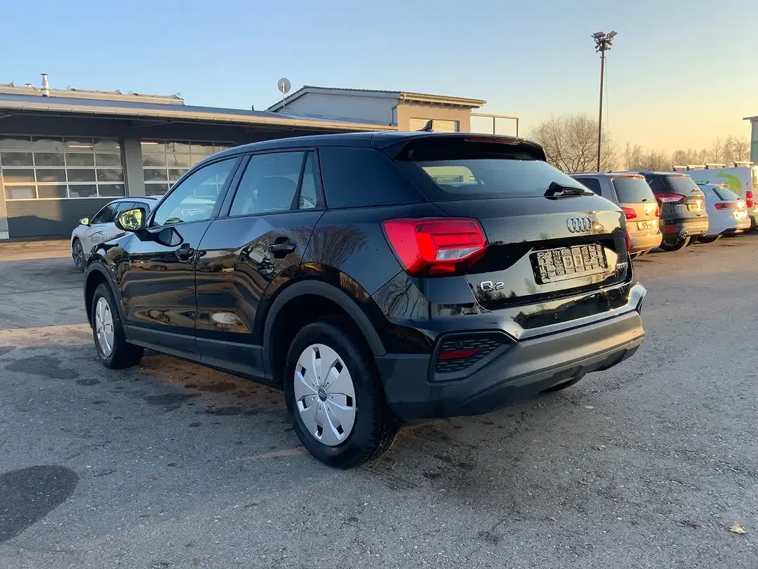 Audi Q2 - Thumbnail 4