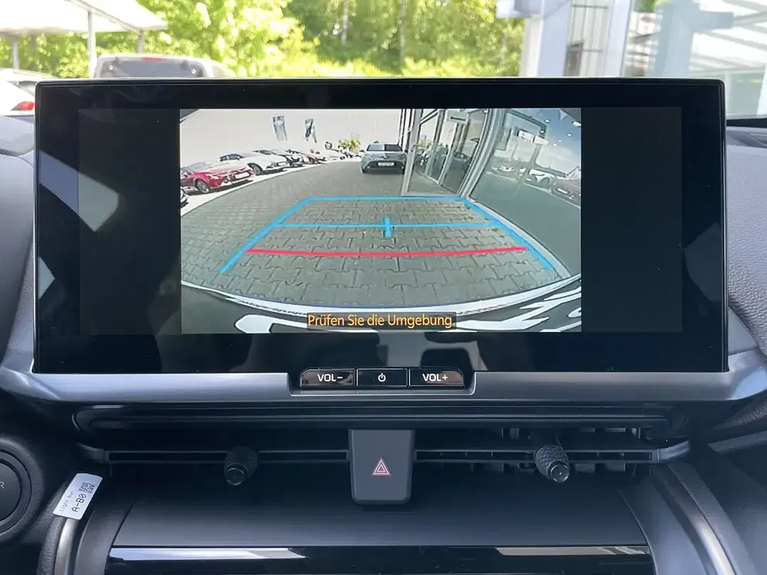 Toyota C-HR - Thumbnail 12