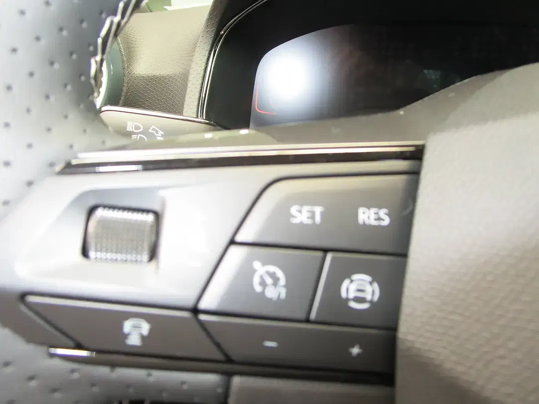 SEAT Ibiza - Thumbnail 13