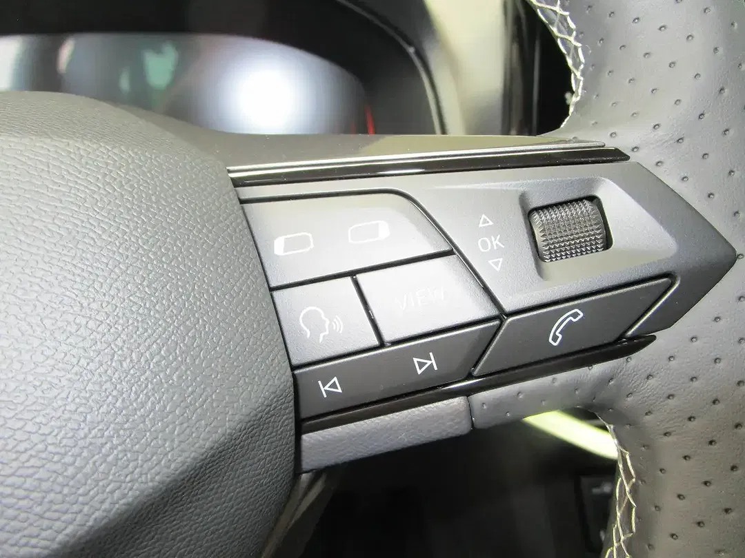 SEAT Ibiza - Thumbnail 14