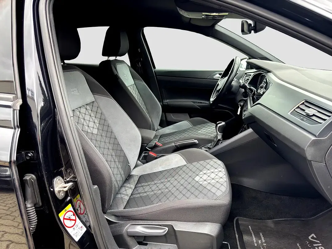 Volkswagen Polo - Thumbnail 13