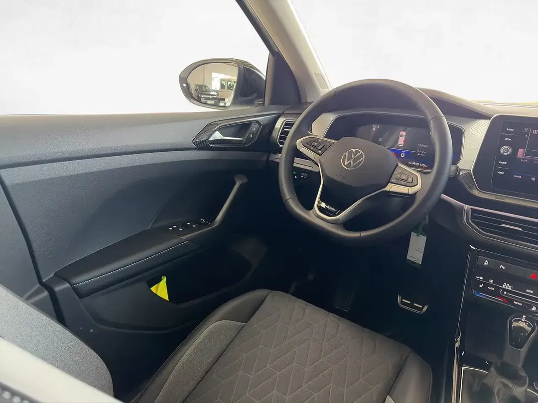 Volkswagen T-Cross - Thumbnail 15