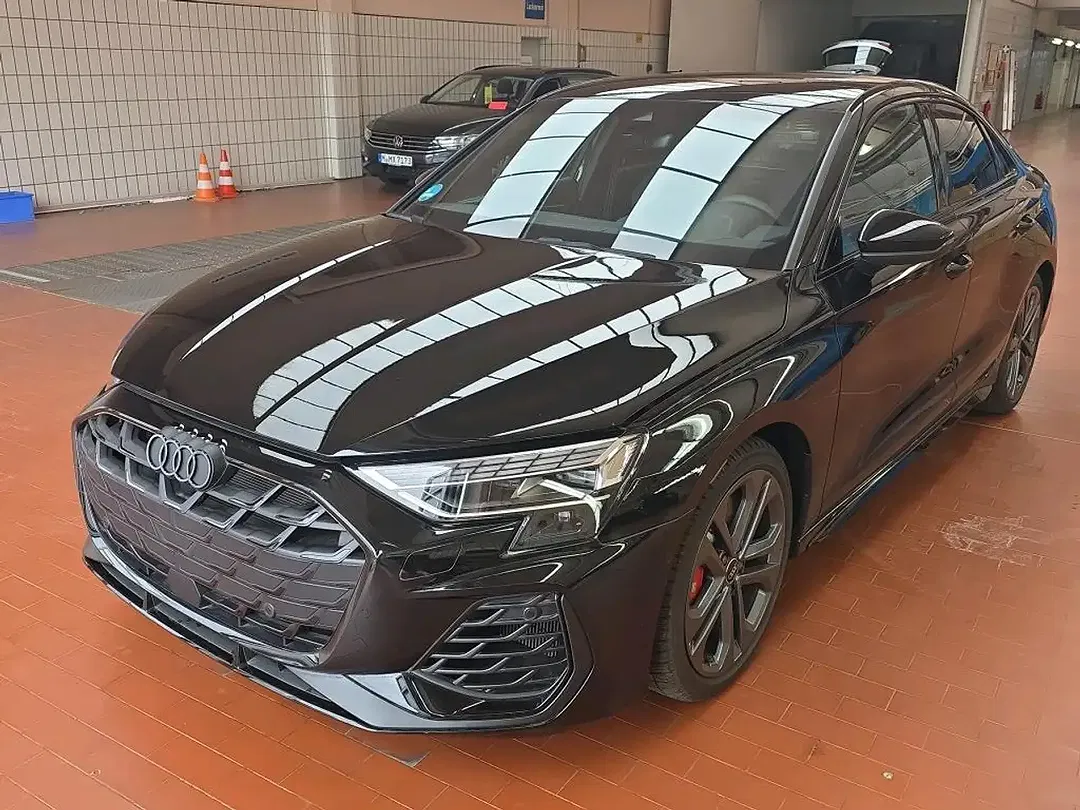 Audi S3 - foto 2
