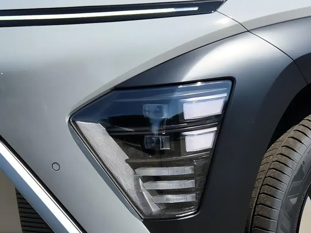 Hyundai KONA - Thumbnail 5