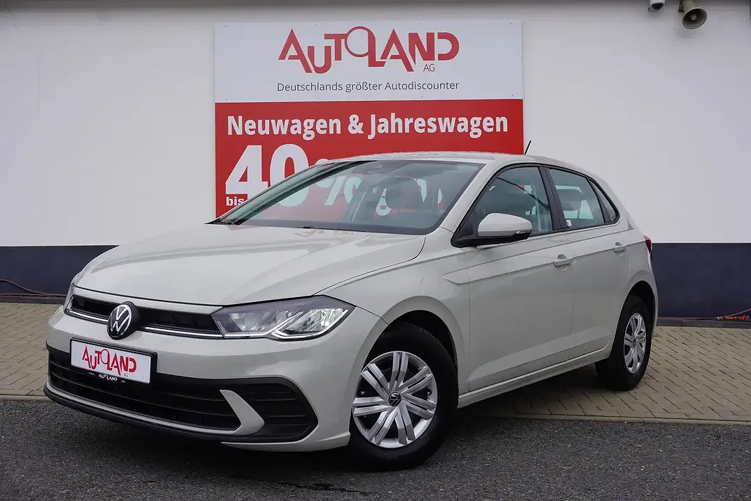 Volkswagen Polo - Thumbnail 1