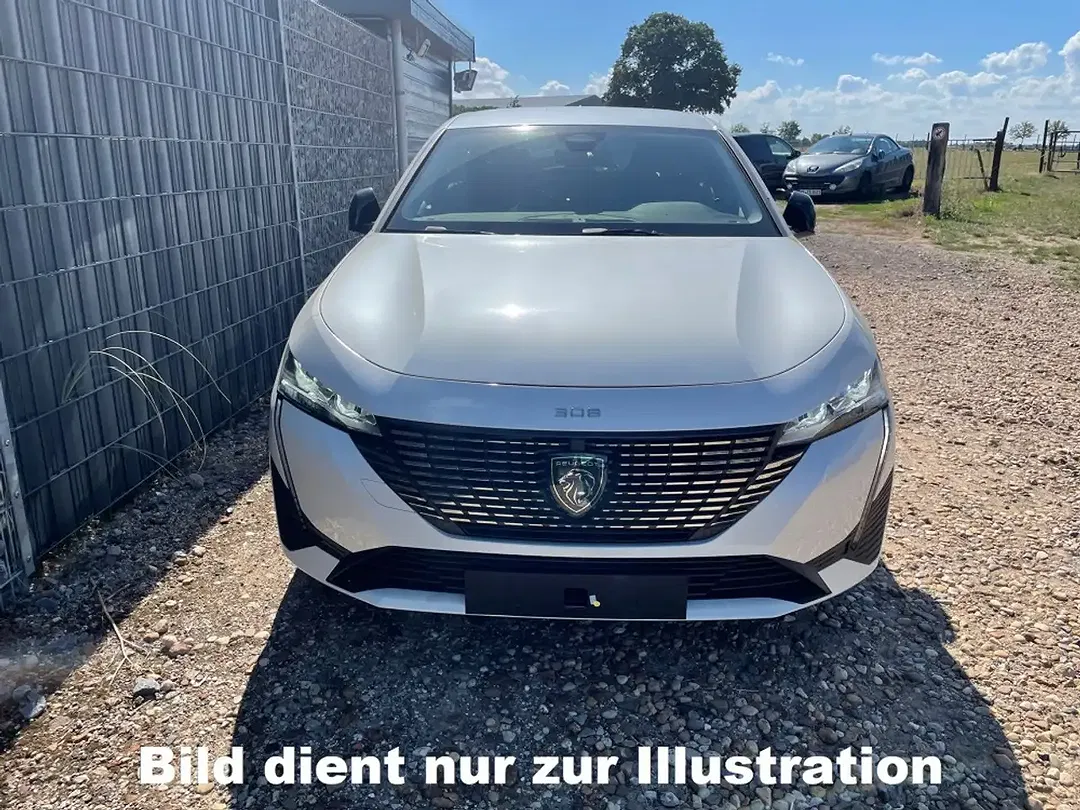Peugeot 308 - Thumbnail 1