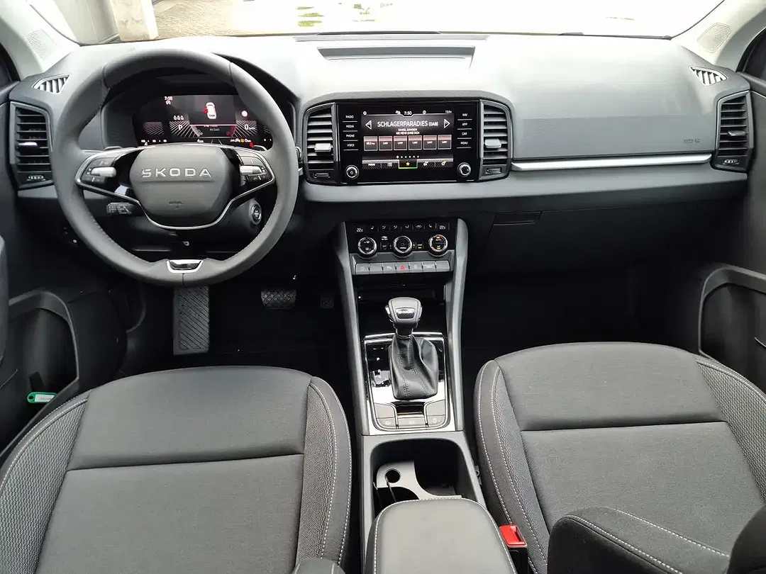 Skoda Karoq - Thumbnail 9
