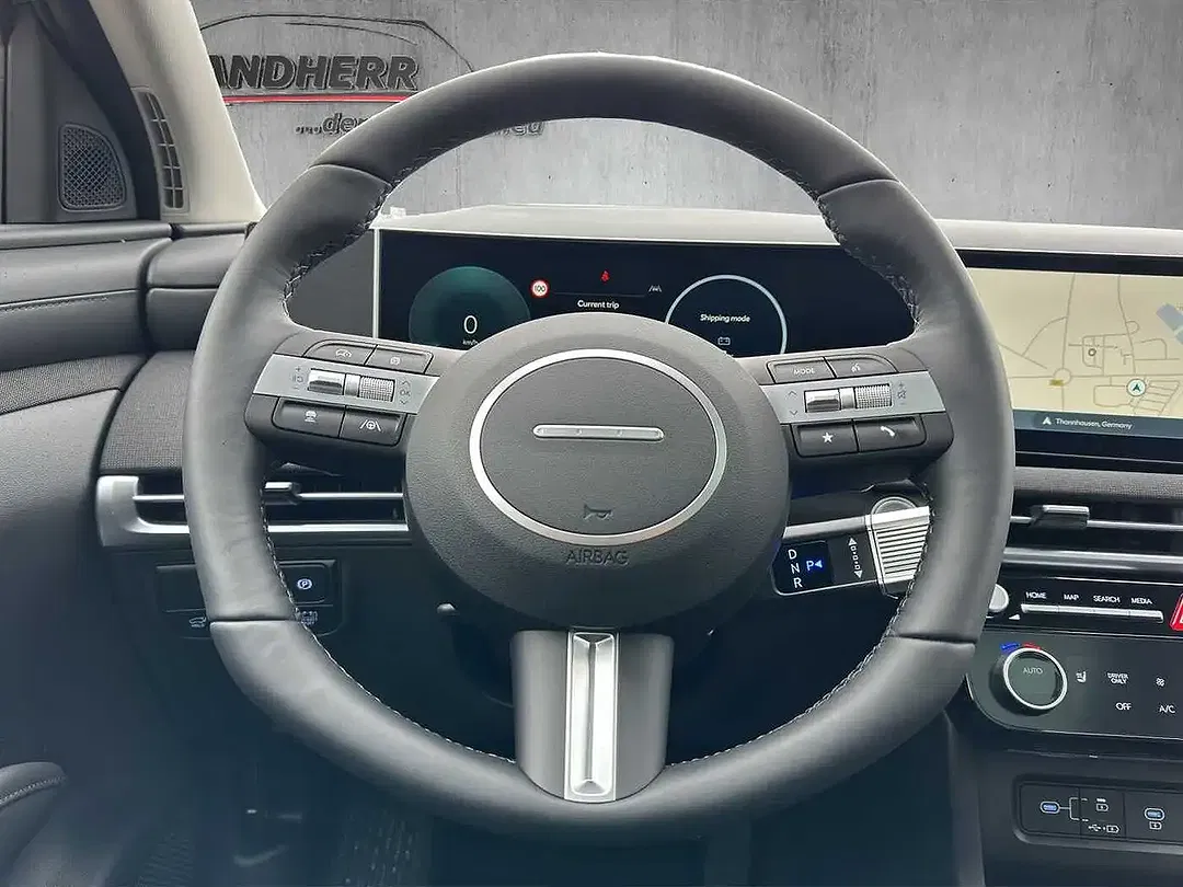 Hyundai TUCSON - Thumbnail 5