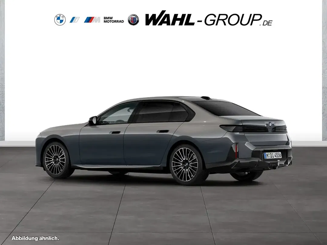 BMW 740 - Thumbnail 5