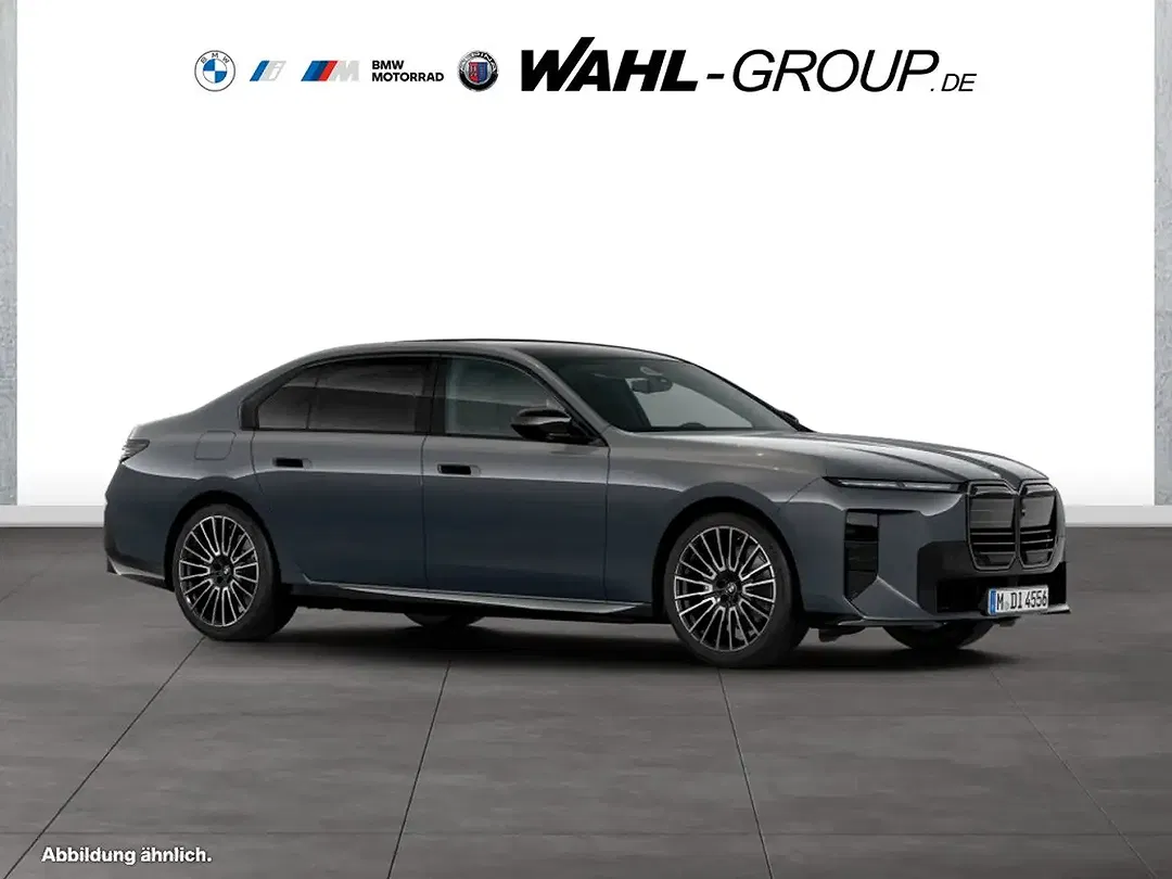 BMW 740 - Thumbnail 8