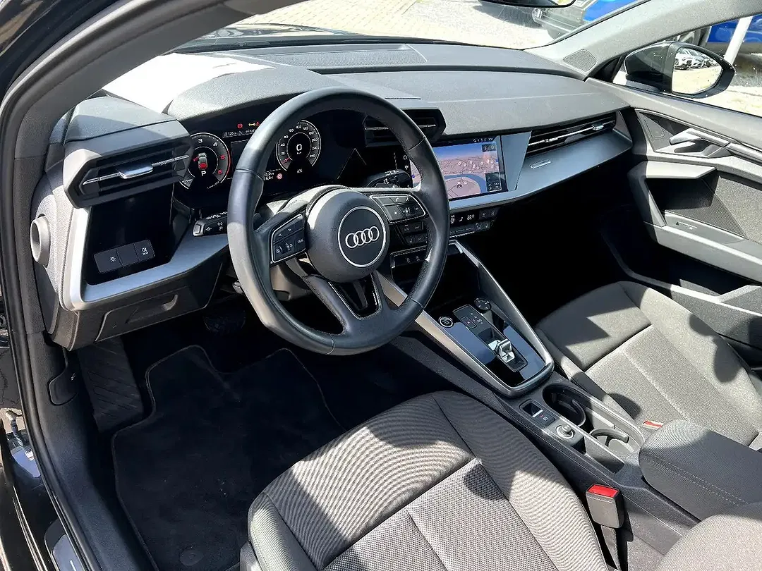 Audi A3 - Thumbnail 9