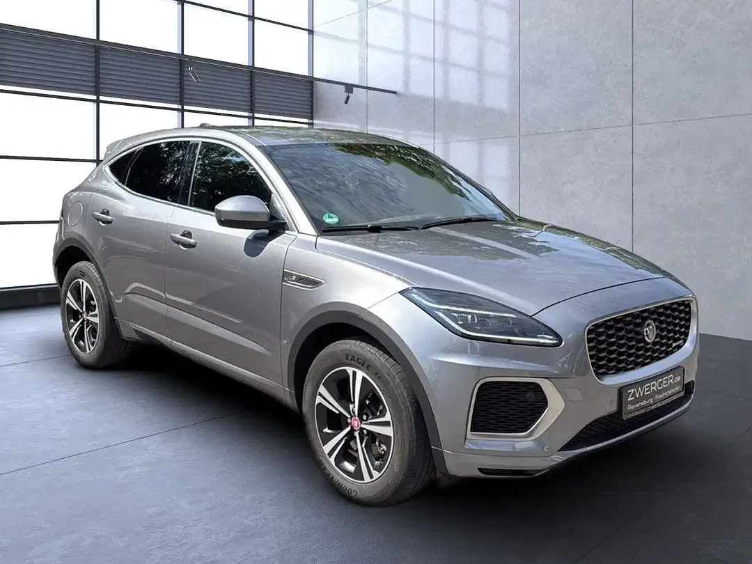 Jaguar E-Pace - Thumbnail 5