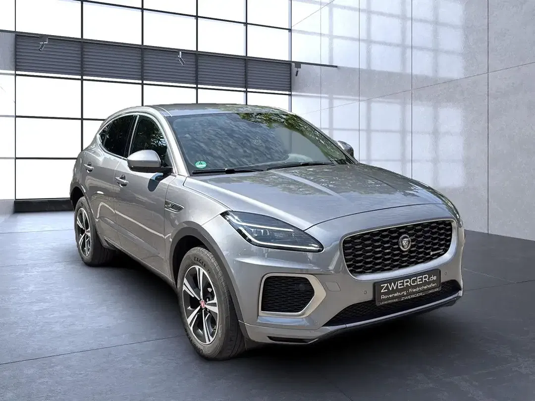 Jaguar E-Pace - Thumbnail 6
