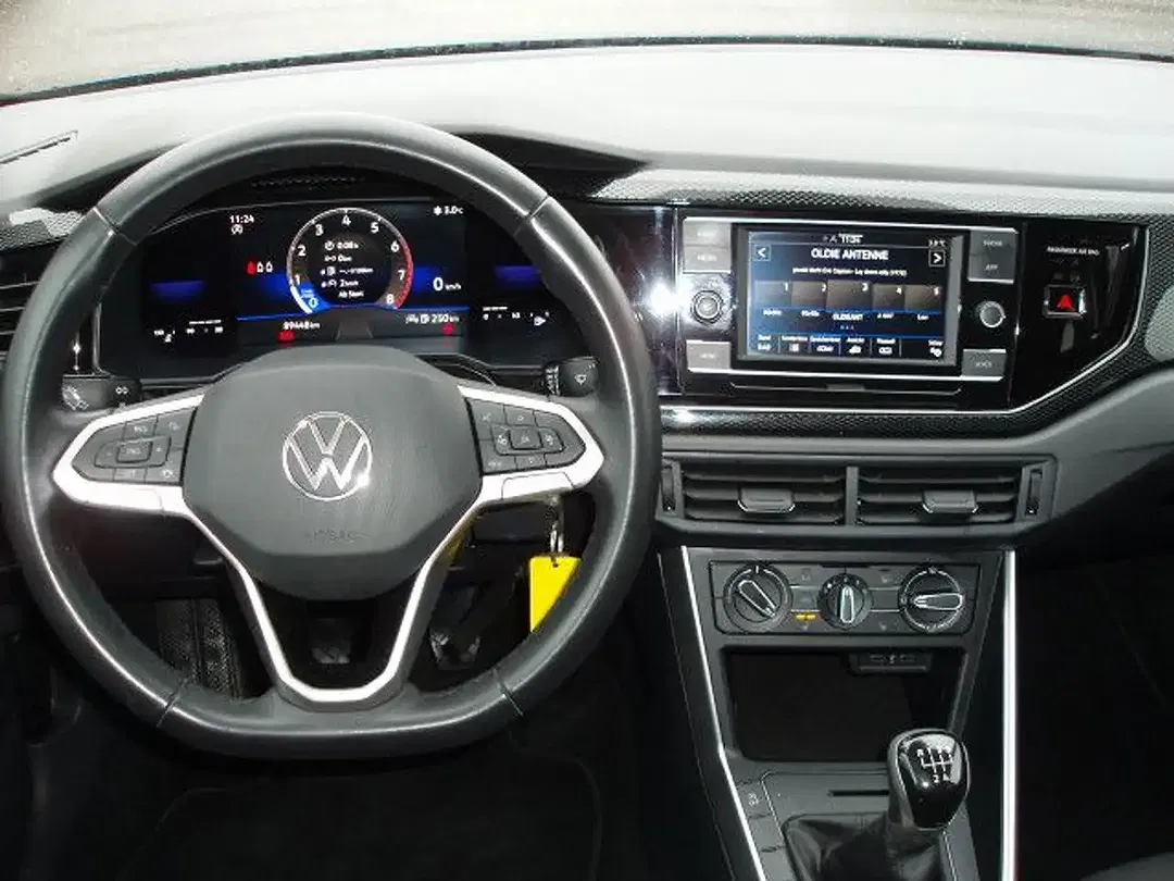 Volkswagen Polo - Thumbnail 8