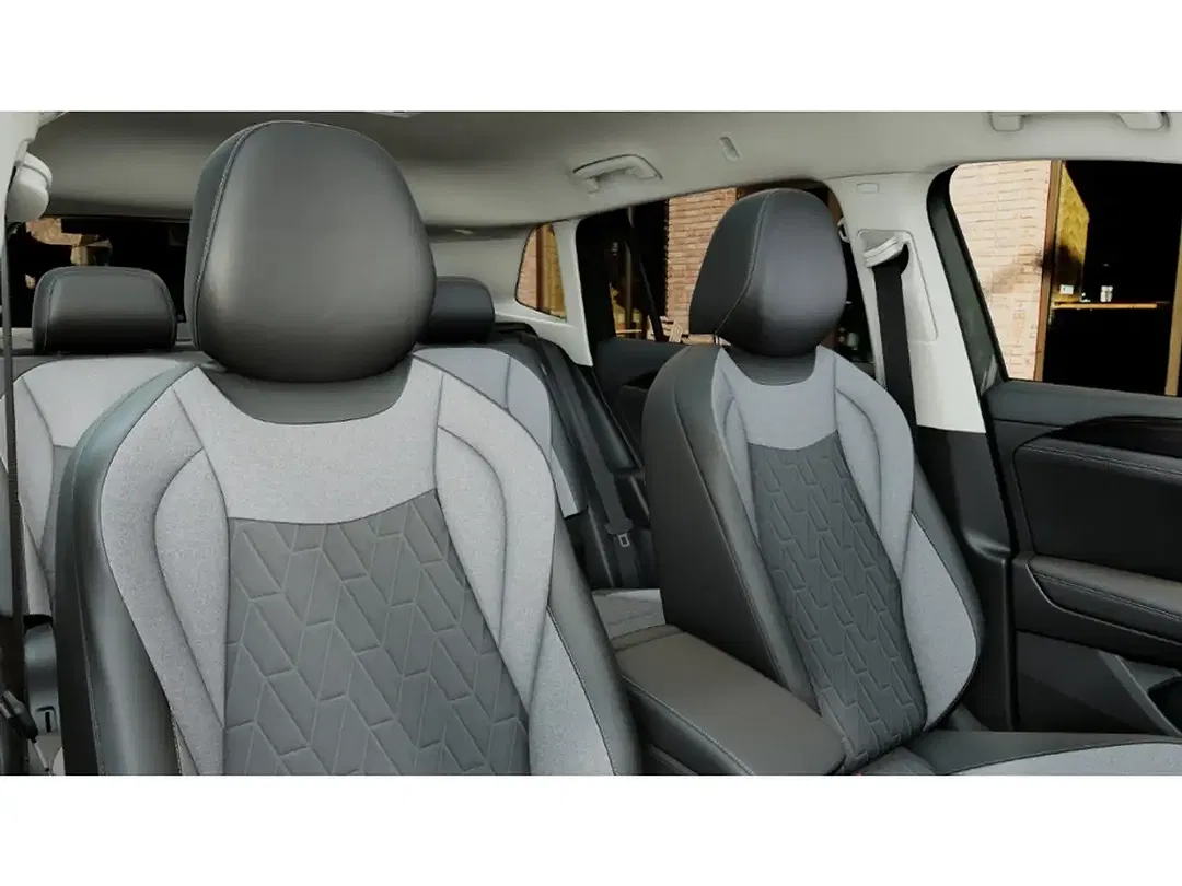 Volkswagen Tiguan - Thumbnail 10
