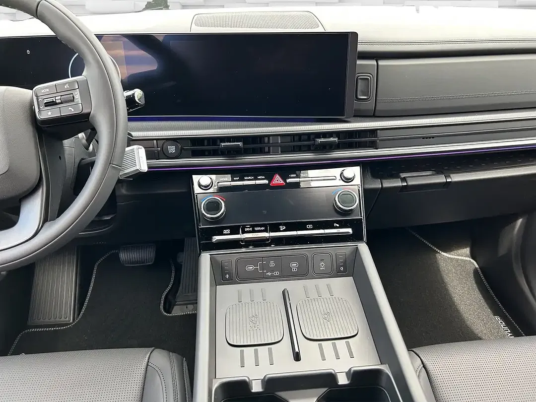 Hyundai SANTA FE - Thumbnail 10