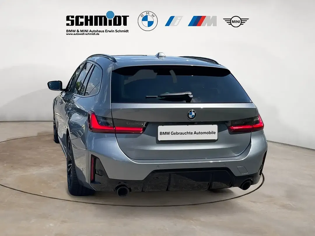 BMW 320 - Thumbnail 3
