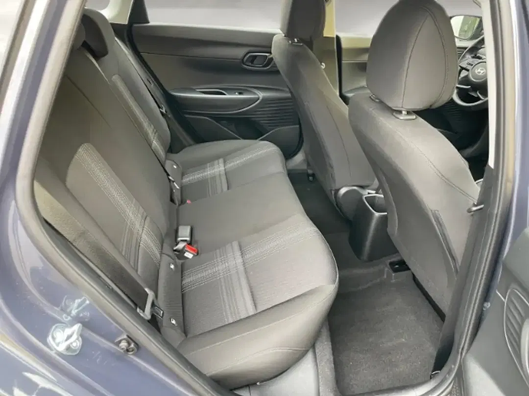 Hyundai i20 - Thumbnail 13