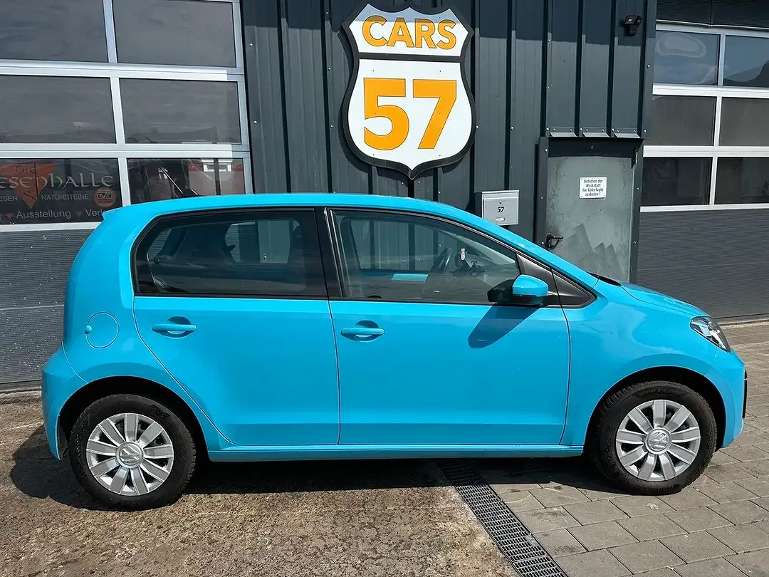 Volkswagen up! - Thumbnail 3